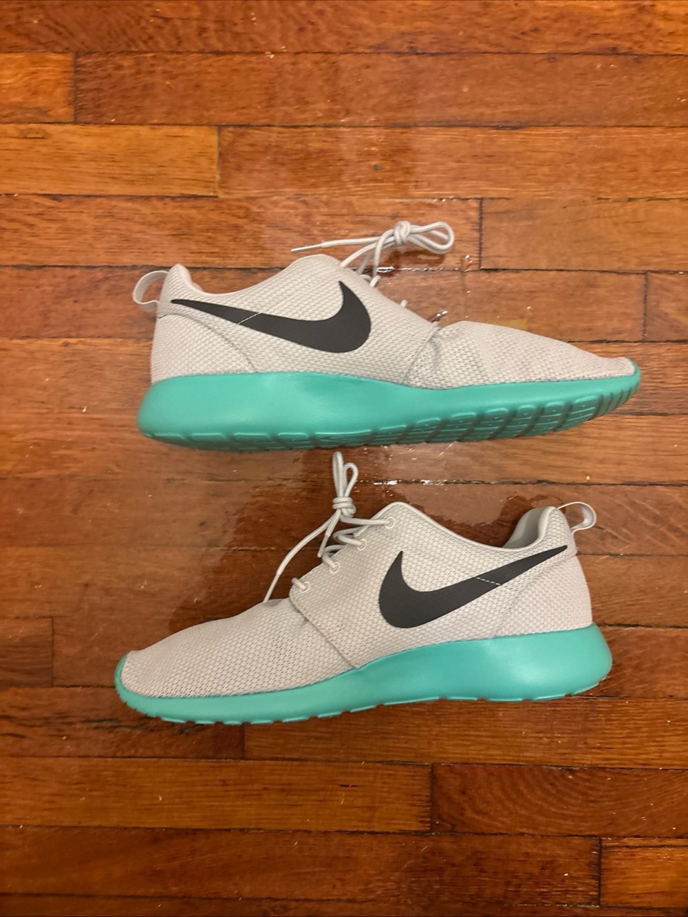 Men’s Nike Roshe calypso Mesh Sneakers Teal Sole size 12 - Picture 2 of 8